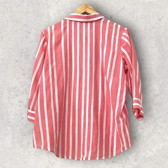 Chico's Women's Top Button Down Shirt Striped Size 1 3/4 Sleeve Silk Blend - Picture 2 of 8